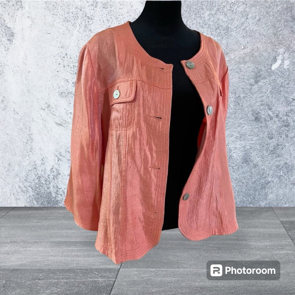 Ruby Rd. CORAL shimmer women’s size 16 jacket. Elbow length sleeves, button down